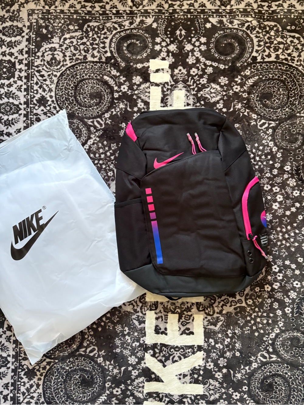 Nike Elite Pro Hoops Basketball Backpack 32L Black/Pink